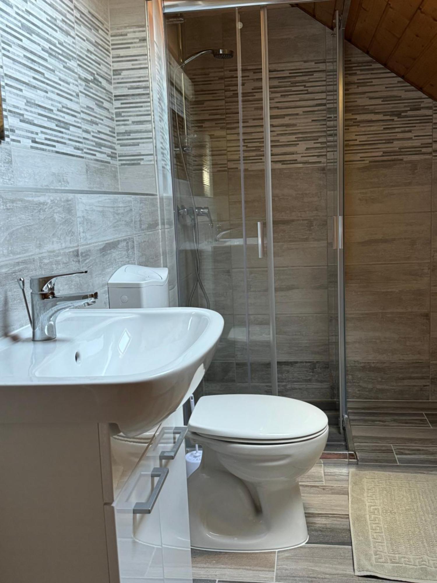 Ferienwohnung Greta Haz Balatonlelle Exterior foto